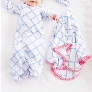 Beaufort Bonnet Company Gown & Hat Bamboo Proverbs